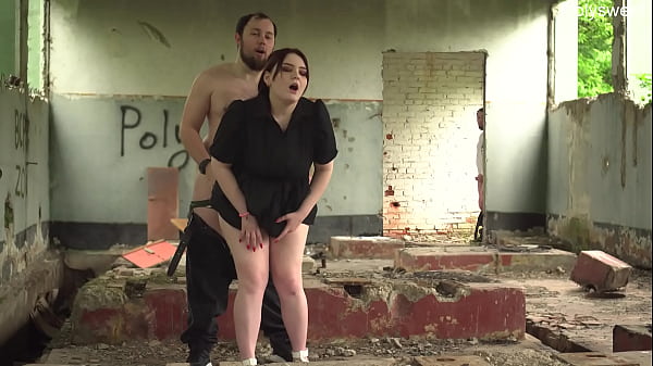 Hotwife Encounter in Abandoned Building