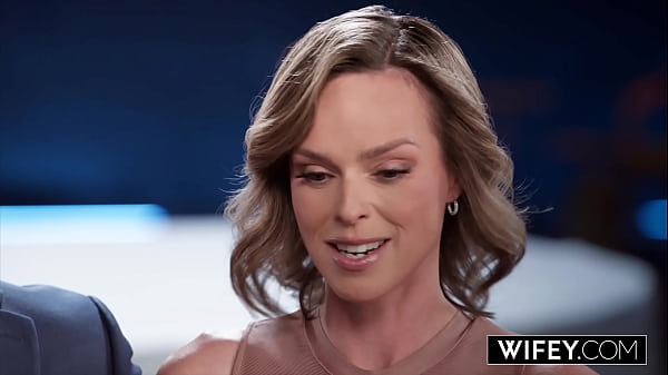 Stunning Wife Joins Two Bulls for Hot Threeway